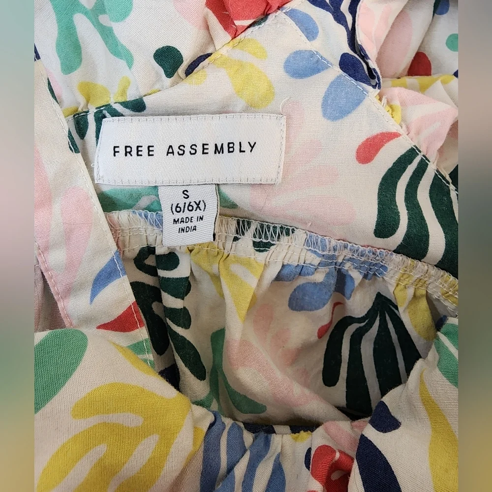 Girls 6 Free Assembly Dess